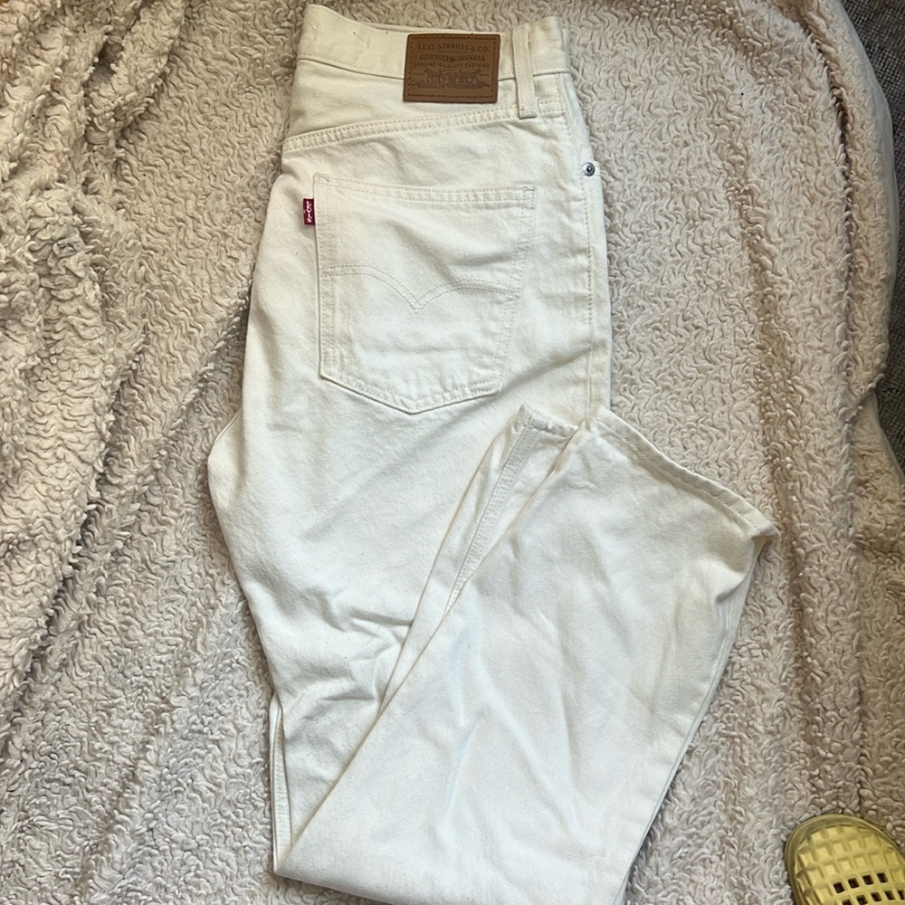 White high slim straight Levi jeans